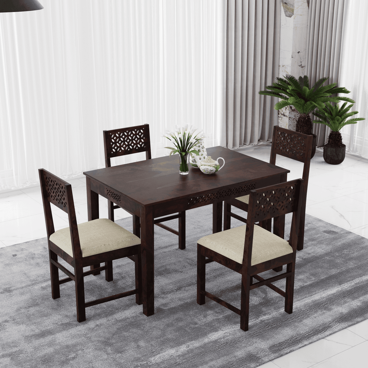 4 Seater dining made of solid sheesham wood